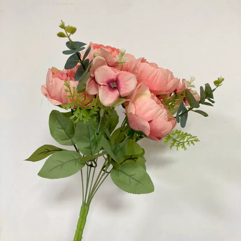 گلهای مصنوعی از چه مواد ساخته شده اند؟