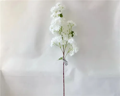 چگونه گل های ابریشمی شکوفه گیلاس ، بافت ظریف گلبرگهای واقعی ساکورا را تکرار می کنند؟